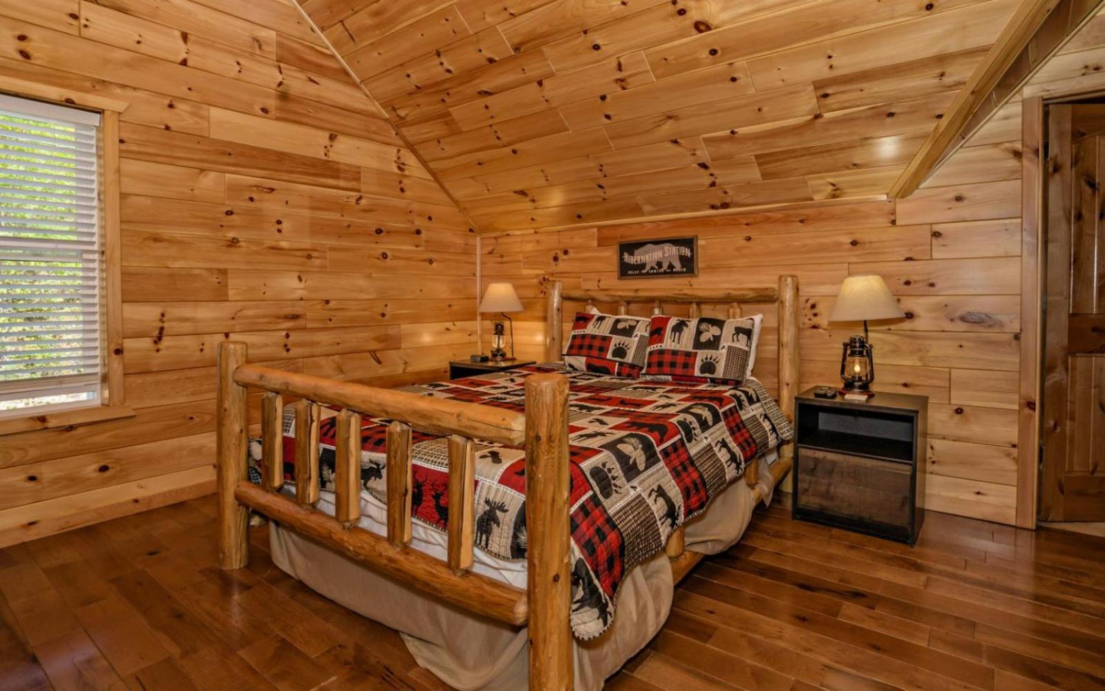 Beartastic Mountain View Lodge جاتلينبرج المظهر الخارجي الصورة