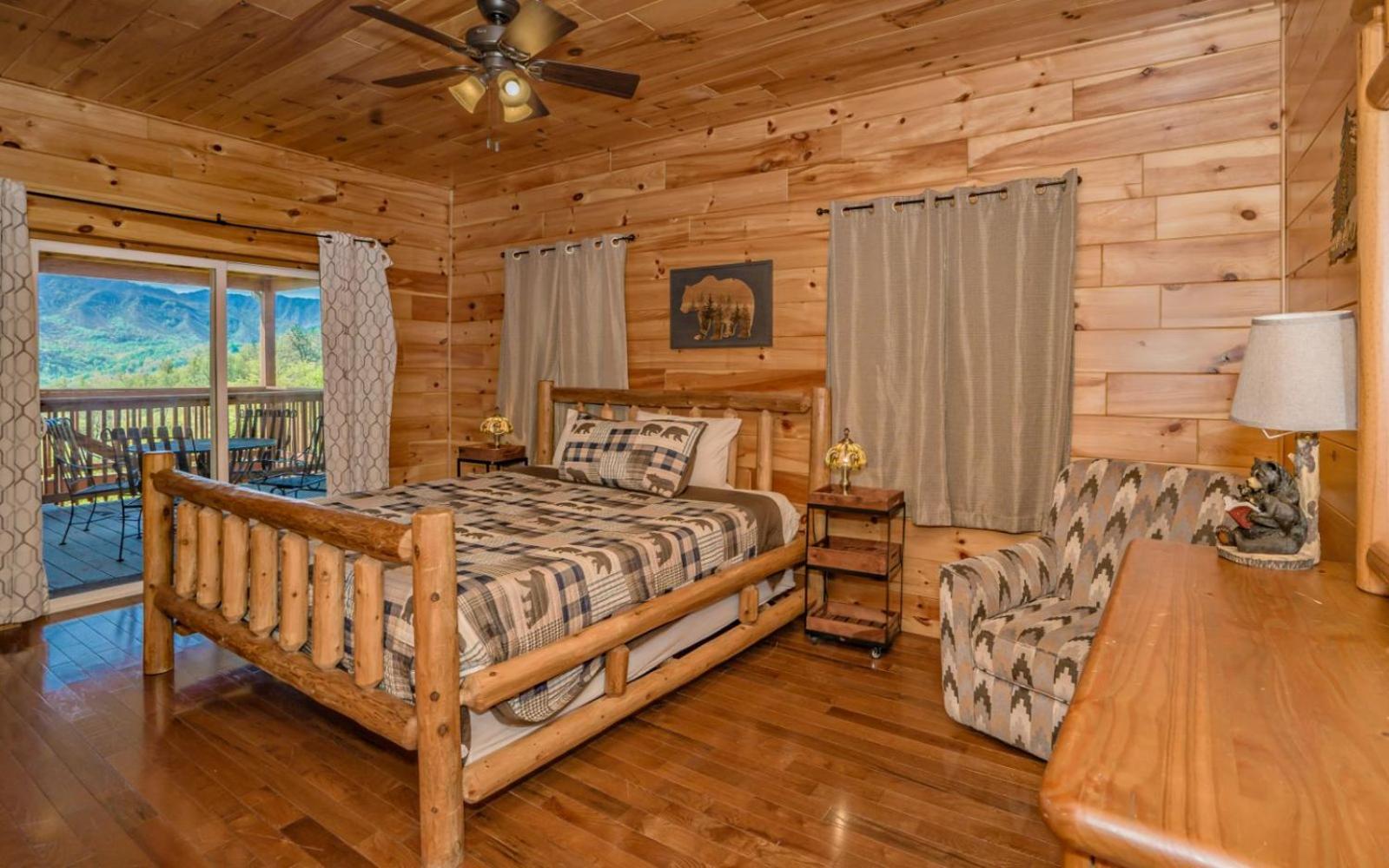 Beartastic Mountain View Lodge جاتلينبرج المظهر الخارجي الصورة